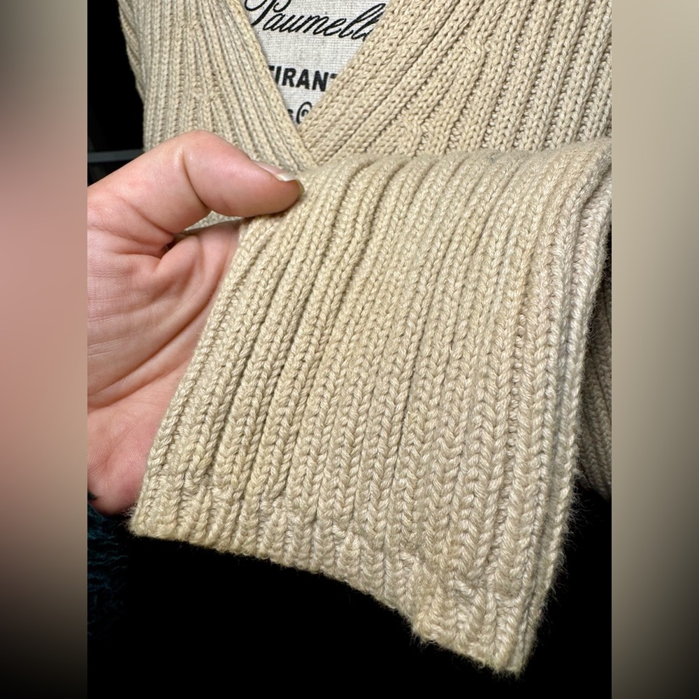 Thick Ribbed Collared Sweater. - Picture 6 of 10